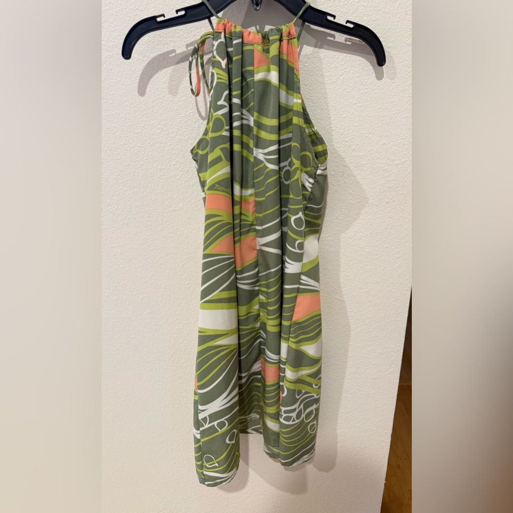 Manuhealii Dress